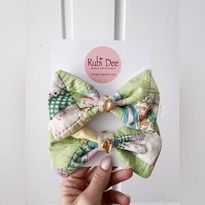 Adorable Handmade 🧵 🪡 Upcycled Quilted Bow Clips